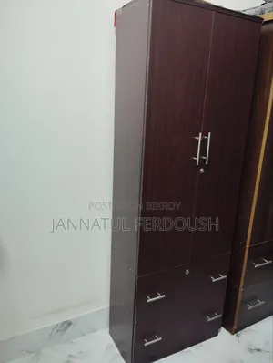 Almari Wardrobe