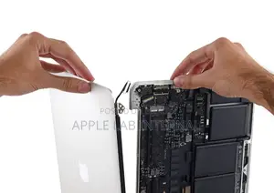 Macbook Pro 13" Retina (Early 2015) Display Assembly