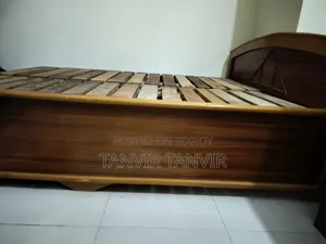 Semi Box Bed