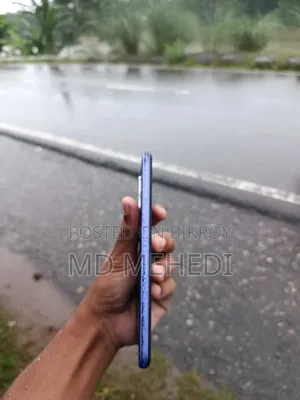 Vivo Y21 64 GB Blue