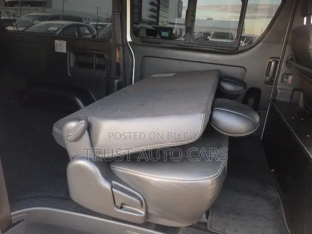 Toyota TownAce 2021 Pearl