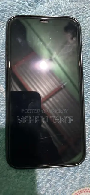 Apple iPhone 11 64 GB Black