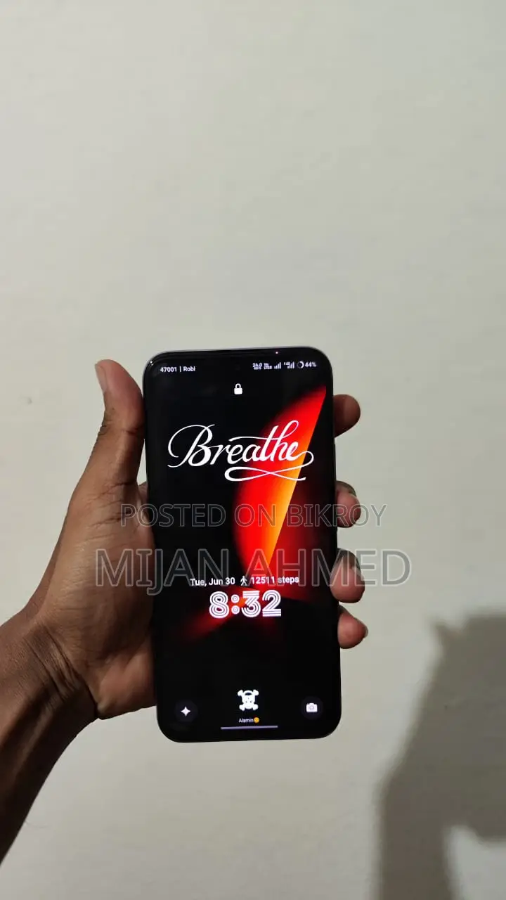 নতুন Realme C85 Pro ১২৮ জিবি পার্পল
