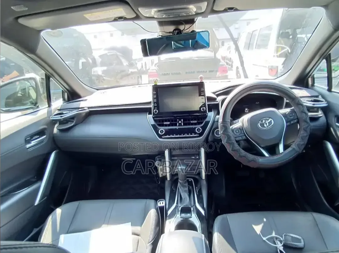 Toyota Corolla Cross 2023 Silver