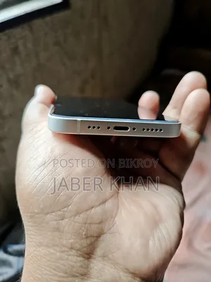 অ্যাপল আইফোন ১৩ ১২৮ জিবি হোয়াইট