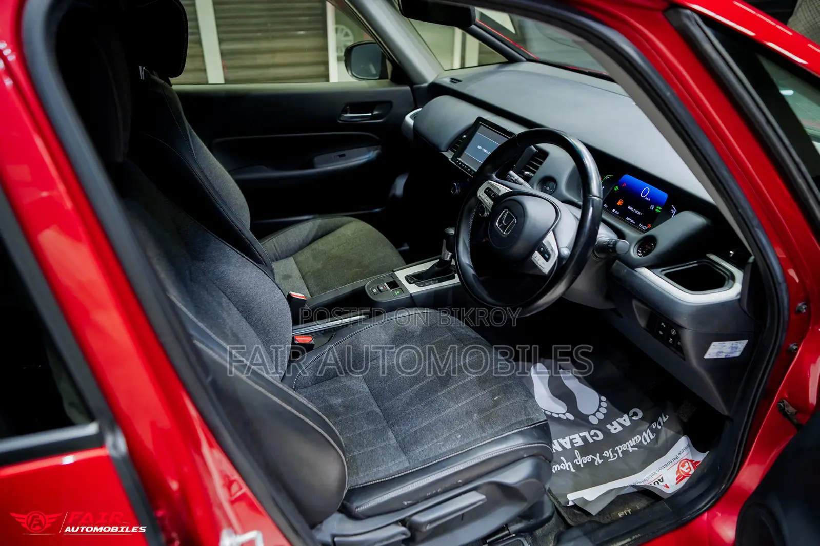 Honda Fit 2021 Red