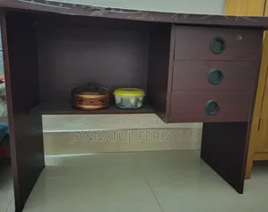 Computer Table