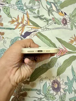 Apple iPhone 15 256 GB Green