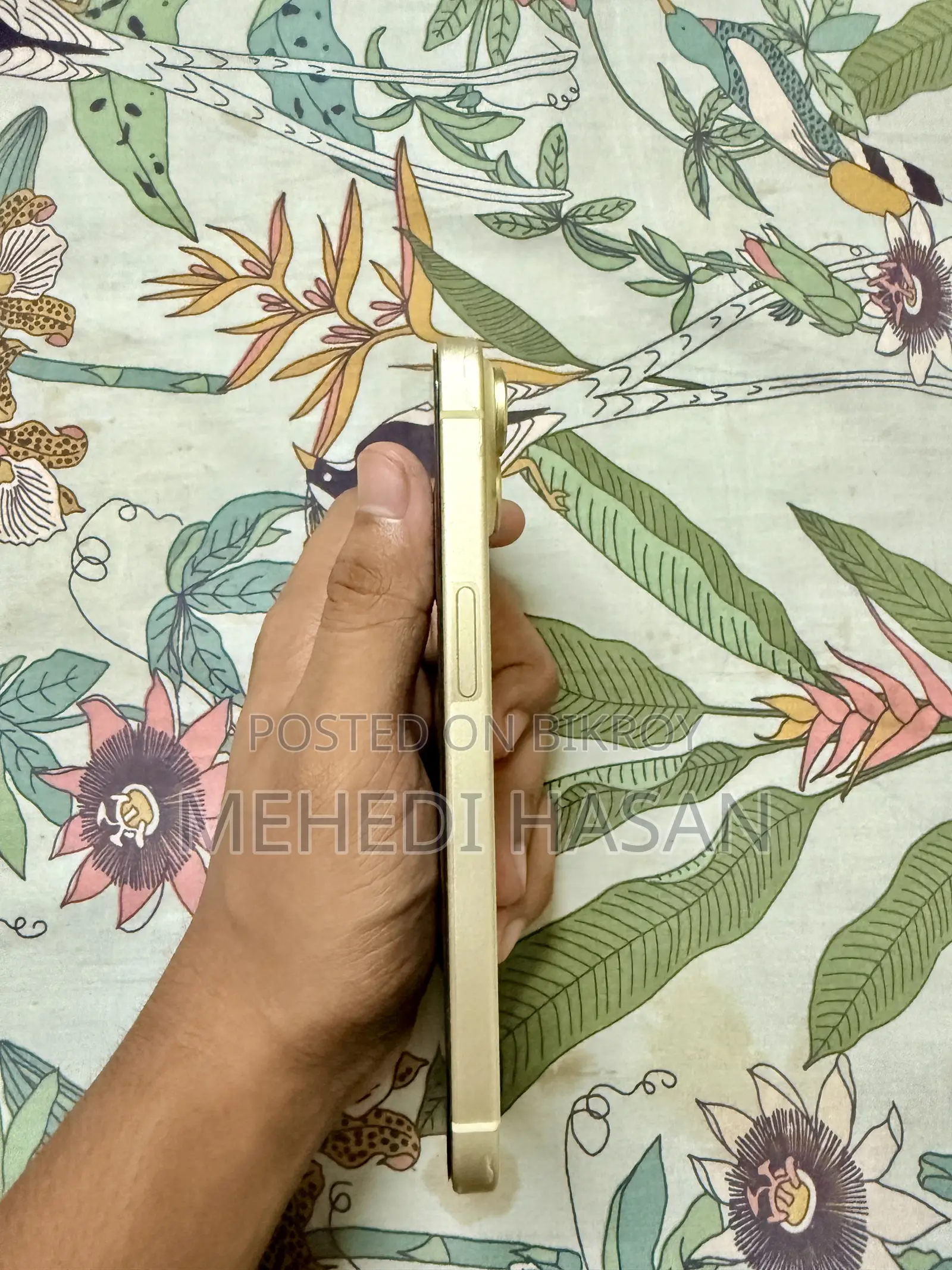 Apple iPhone 15 256 GB Green