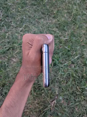 Apple iPhone XS 64 GB Rose Gold