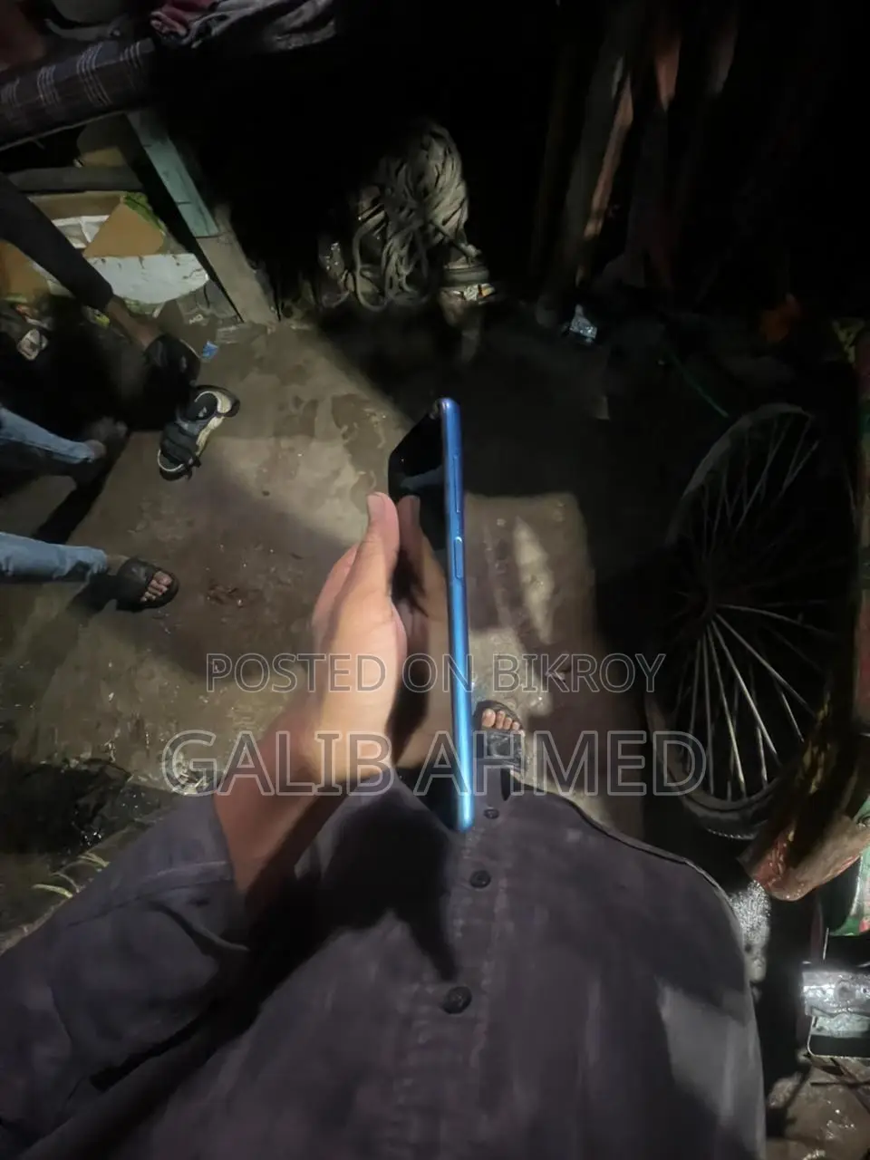 স্যামসাং গ্যালাক্সি এ১২ ৬৪ জিবি ব্লু