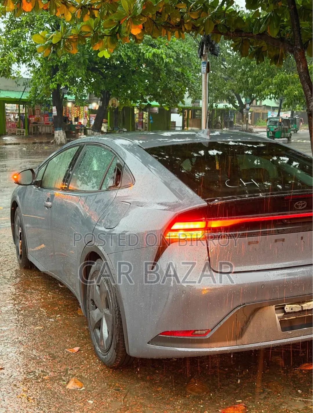 New Toyota Prius 2023 Gray