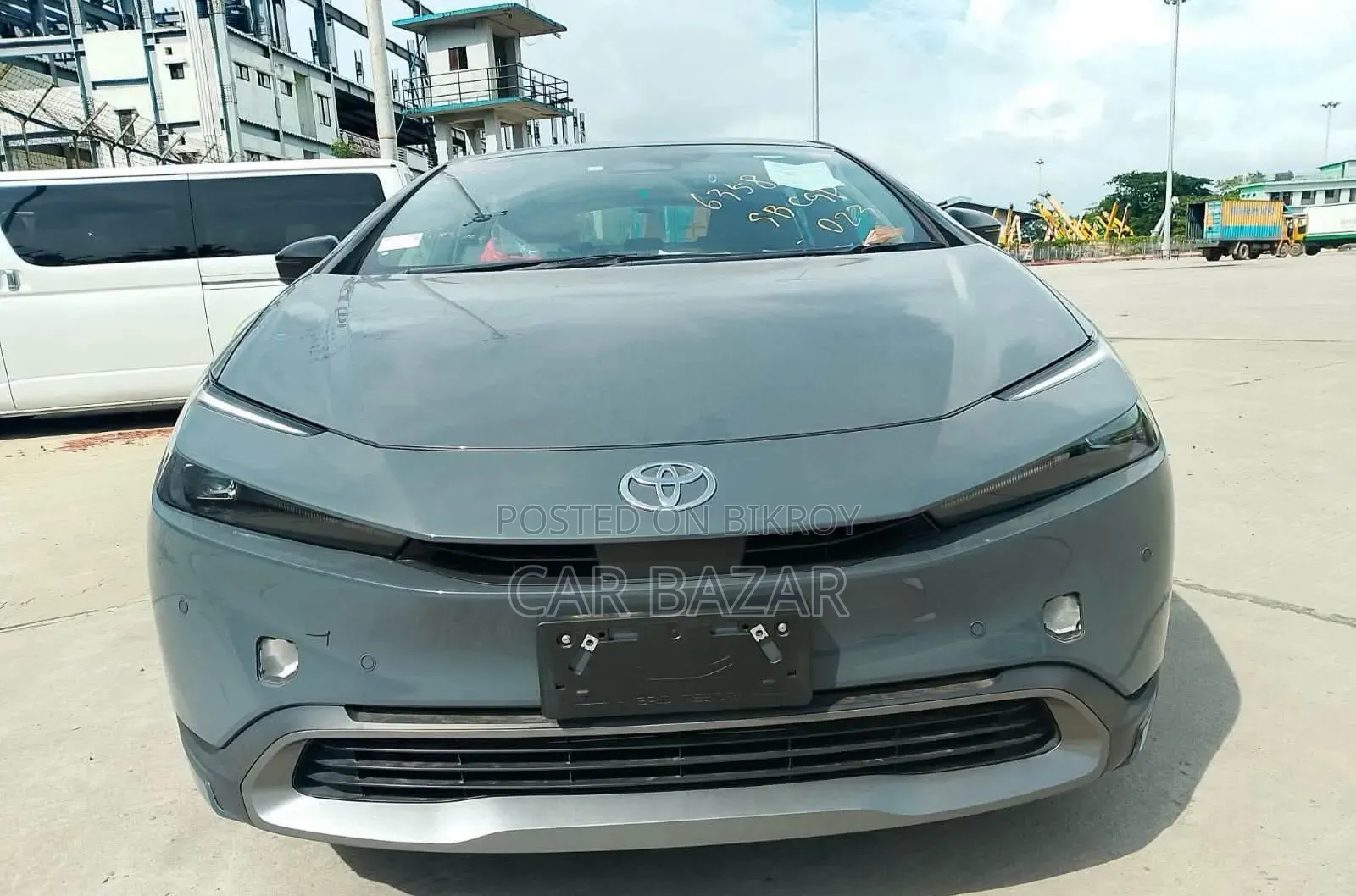 New Toyota Prius 2023 Gray