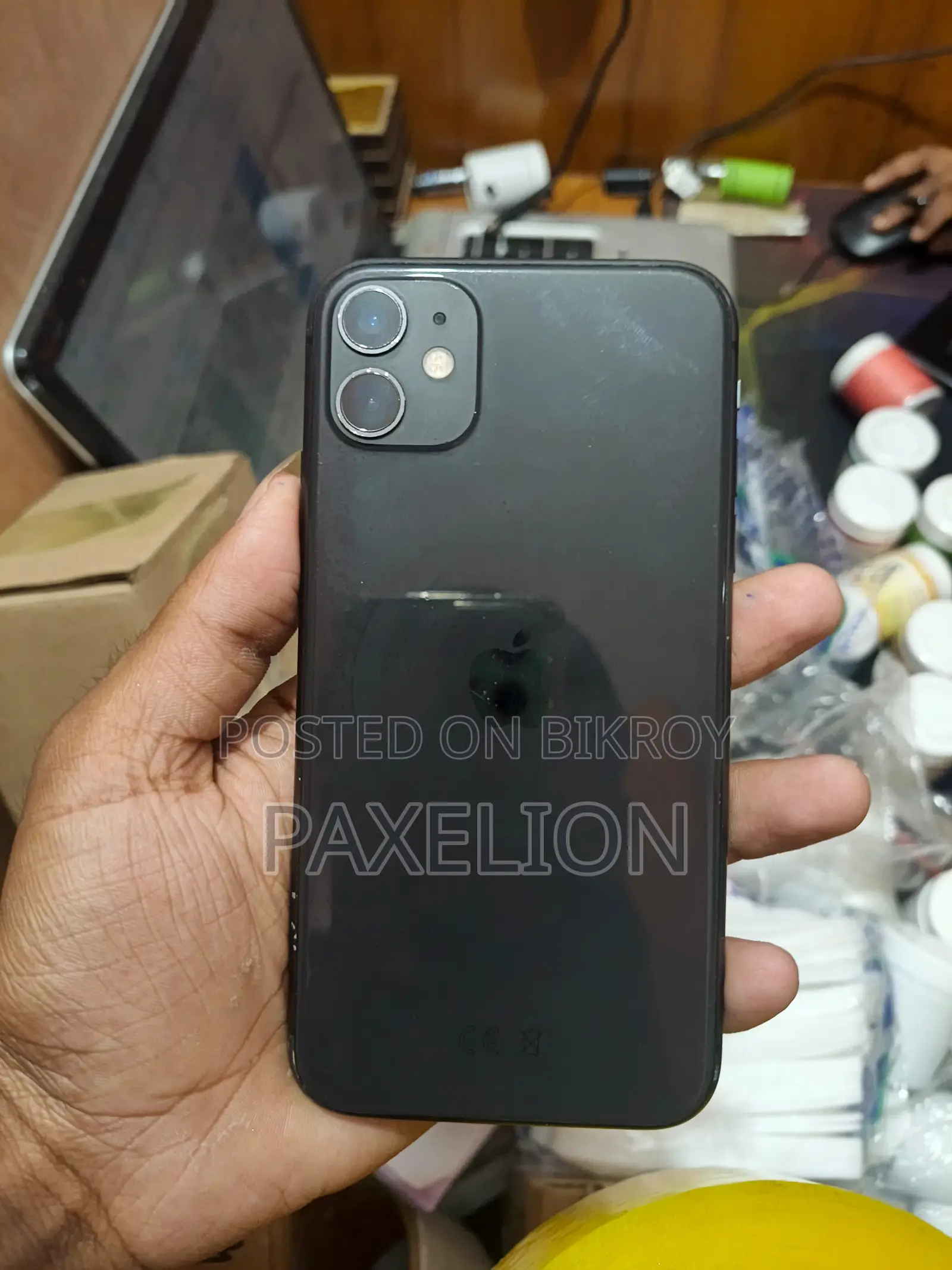 Apple iPhone 11 64 GB Black