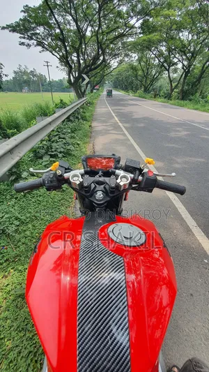TVS Apache 160 4V 2022 Red