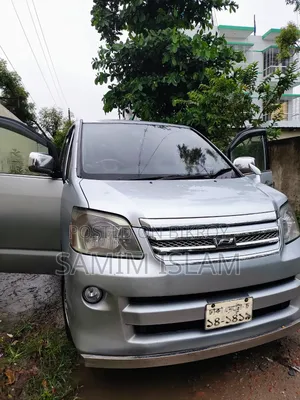 Toyota Noah 2003 Silver