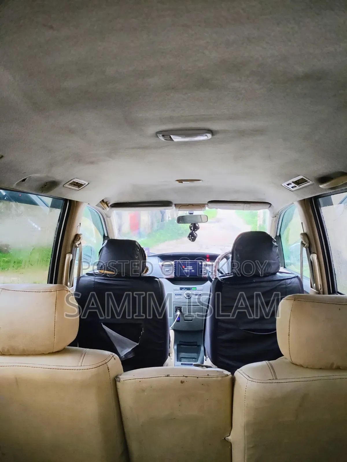 Toyota Noah 2003 Silver