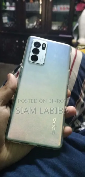 Oppo Reno6 Pro 5G 256 GB