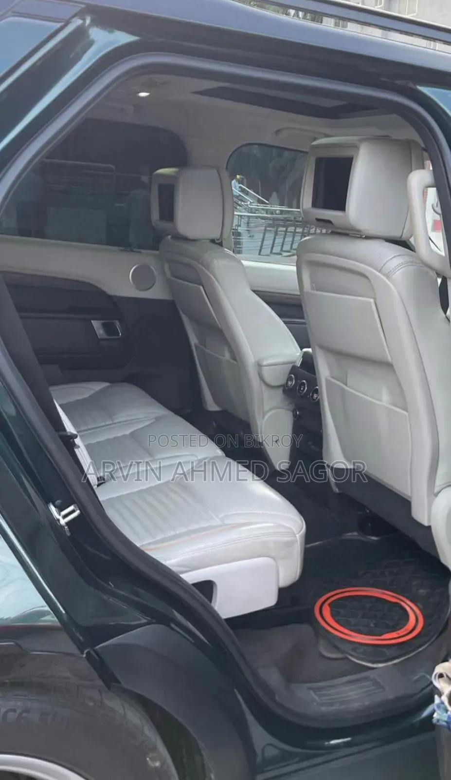 Land Rover Discovery HSE Diesel 4x4 2017 Green