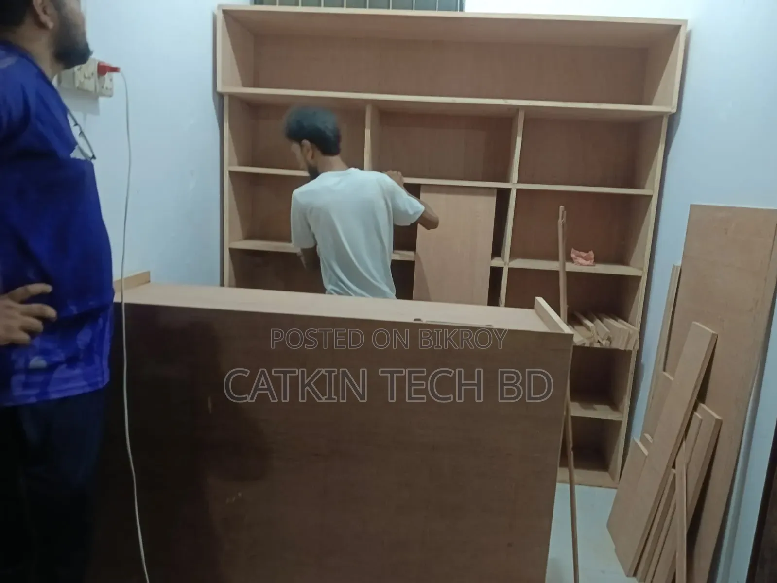 কাস্টমাইজড ওয়াল ডিসপ্লে র‍্যাক শেলফ