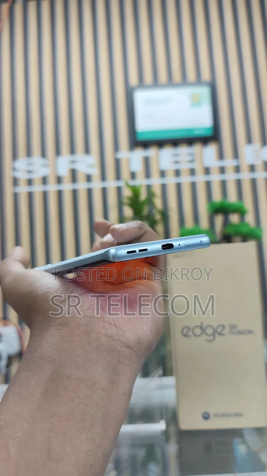 Motorola Edge 50 256 GB Purple