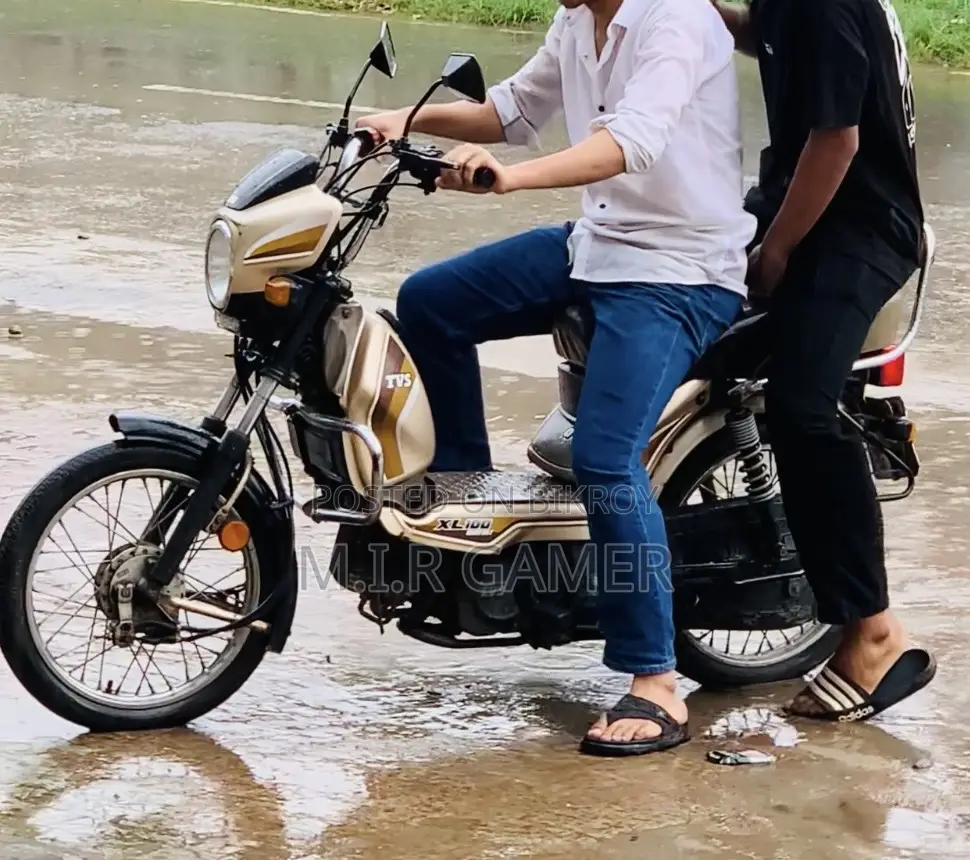 TVS XL 100 2022 Gold