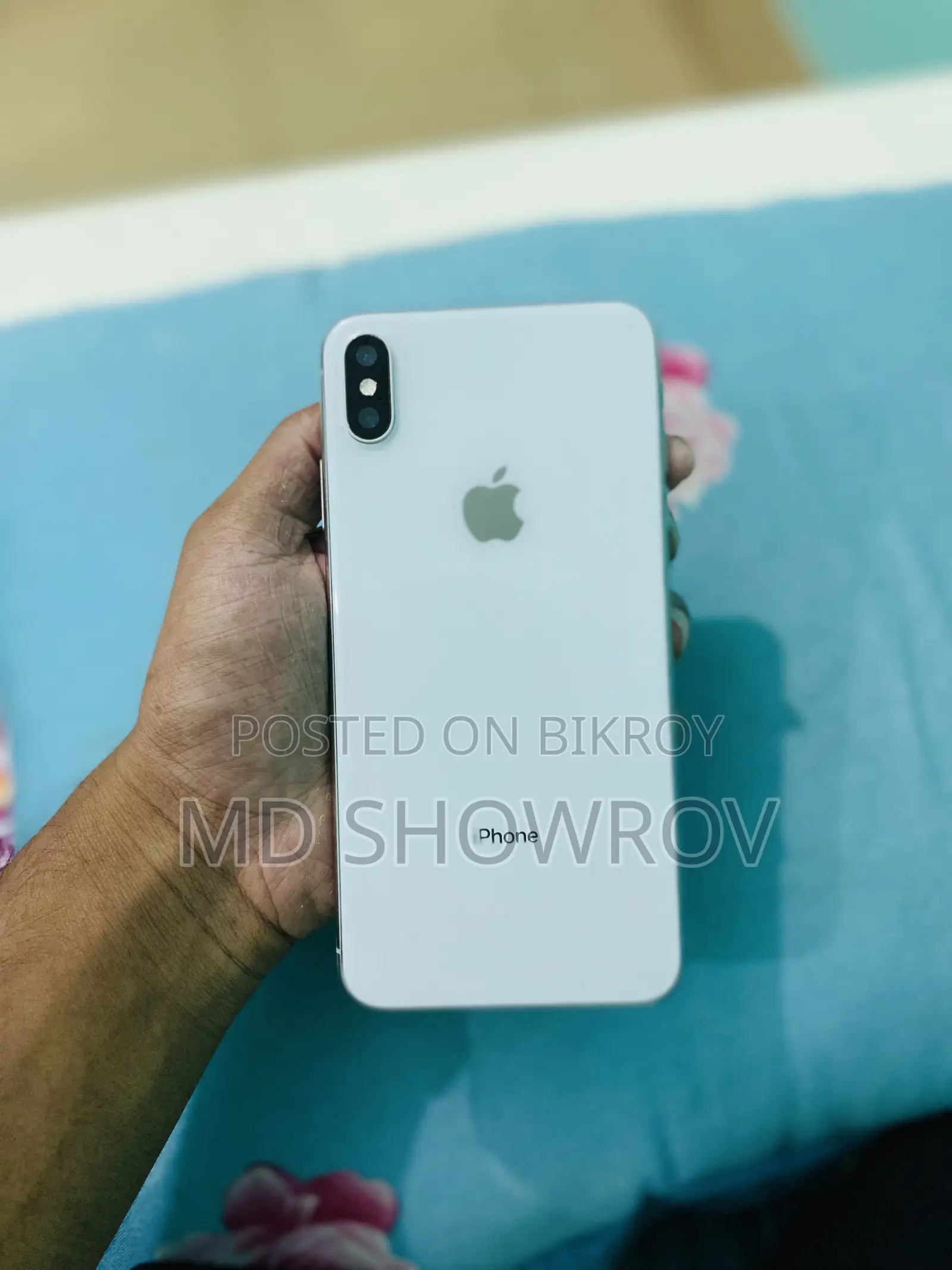 Apple iPhone XS Max 64 GB White