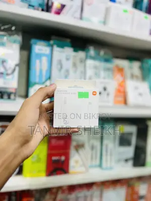 পাওয়ার অ্যাডাপ্টার