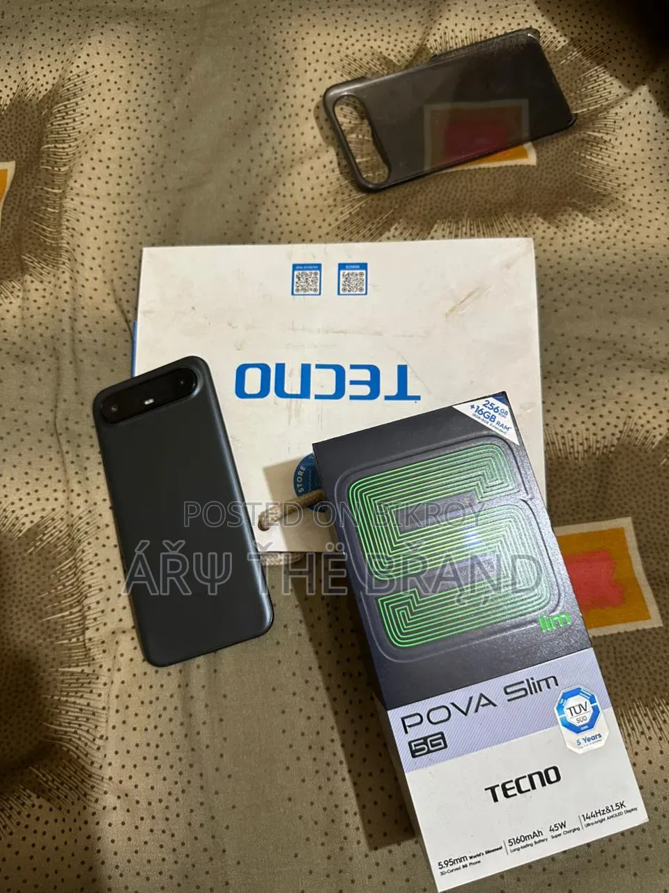 Tecno Pova Curve 256 GB Black