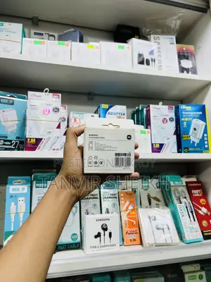 পাওয়ার অ্যাডাপ্টার
