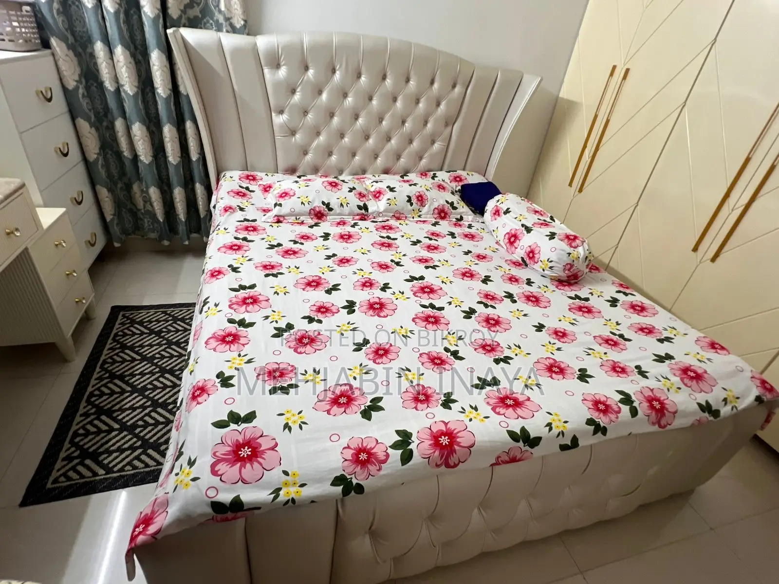 Mahogany Wood King Size Bed