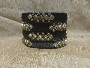 Handmade Bangles (4 Piece Set)