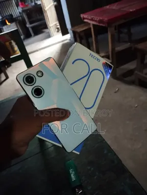 New Tecno Camon 20 256 GB Silver