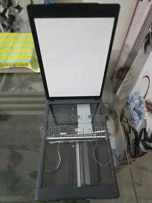 Epson V39 Flatbed Scanner