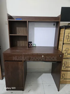 Regal Study Table