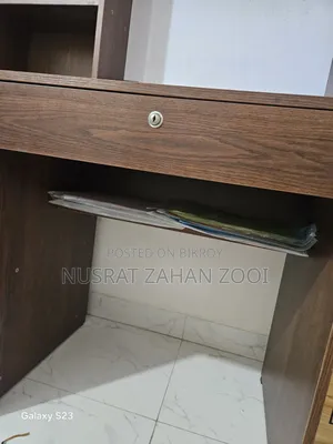Regal Study Table