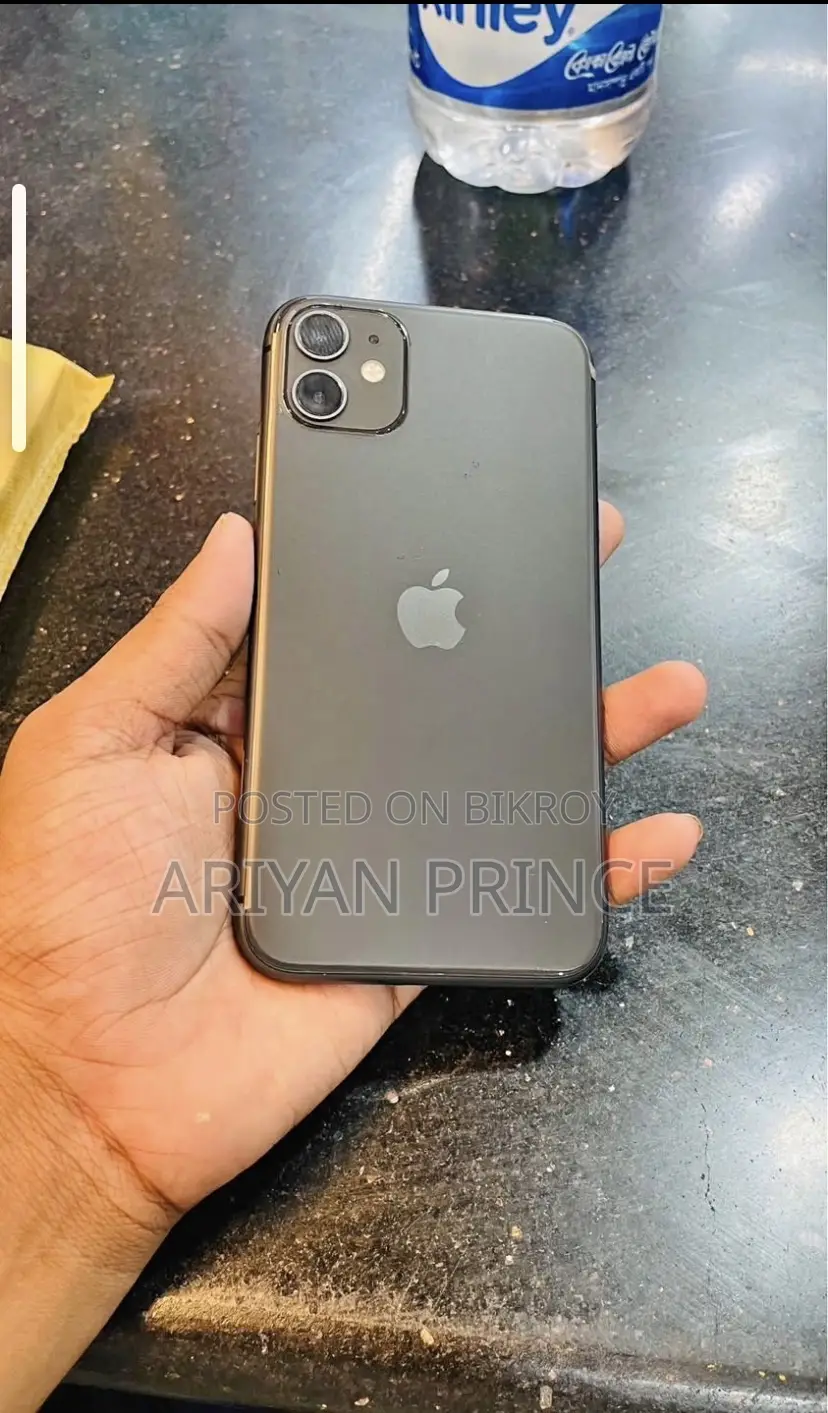 Apple iPhone 11 64 GB Black