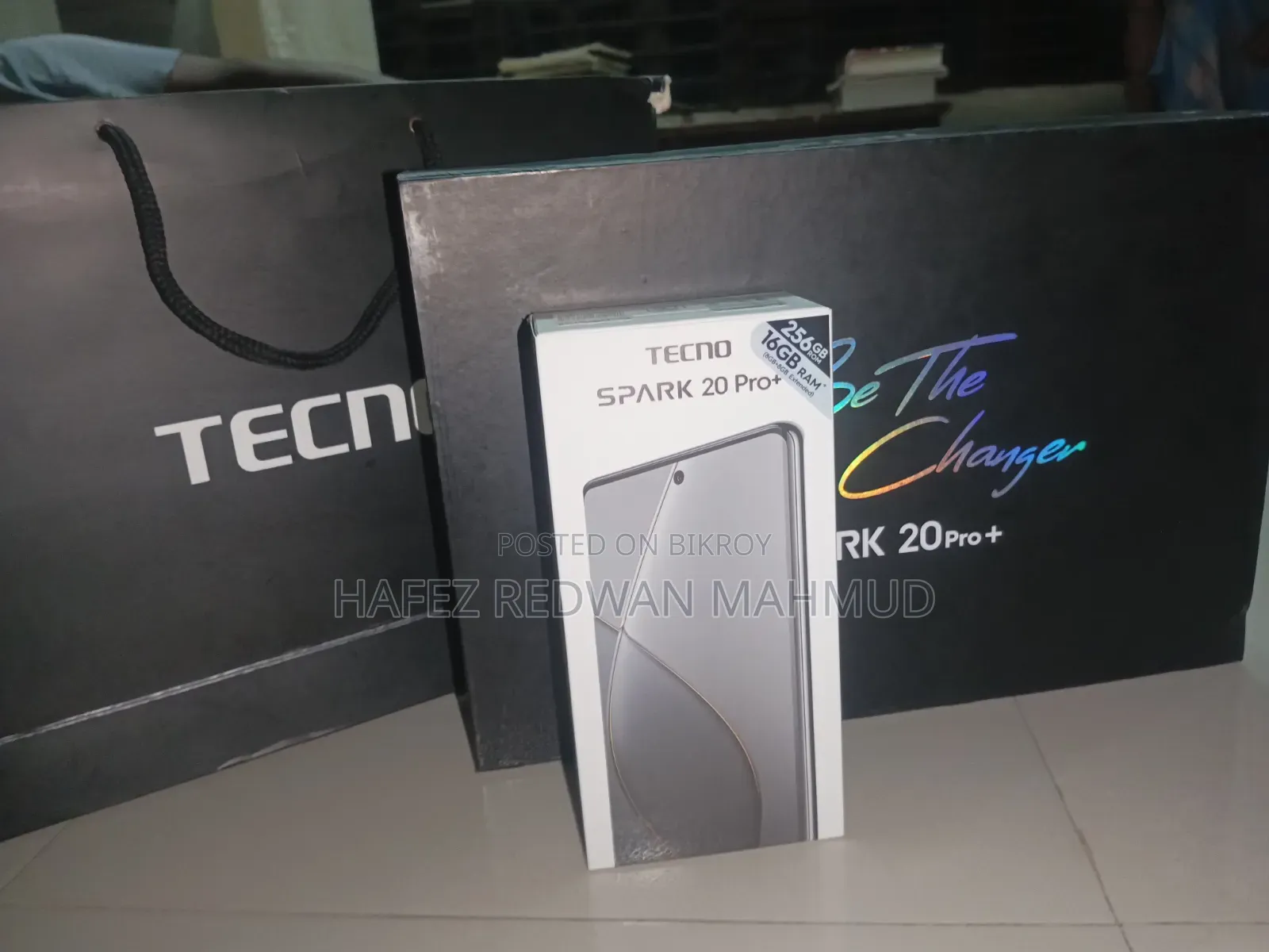 Tecno Spark 20 Pro Plus 256 GB