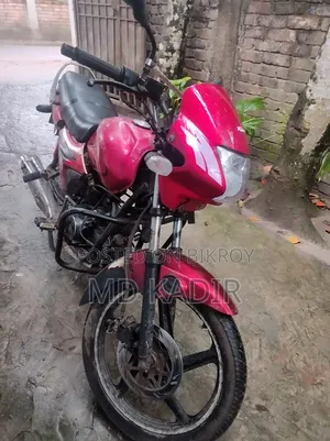 মোটরসাইকেল ২০১৪ লাল
