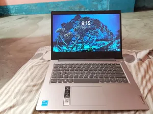 Laptop Lenovo Ideapad 3 4GB Intel Core I3 HDD+SSD 128GB
