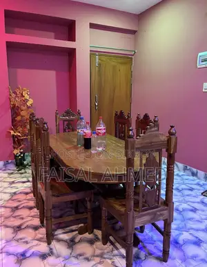 Dining table with 6 chairs