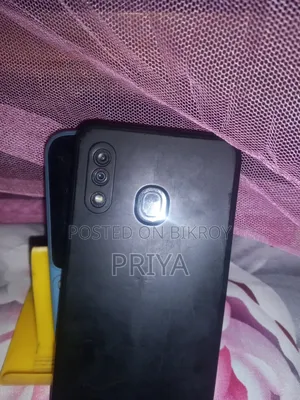 নতুন টেকনো পোভা ৭ প্রো ৫জি ২৫৬ জিবি ব্ল্যাক