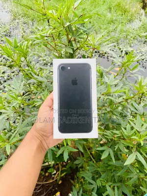 Apple iPhone 7 128 GB Black