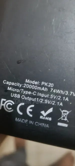 20,000 mAh Power Bank Plus Anker Original Charger