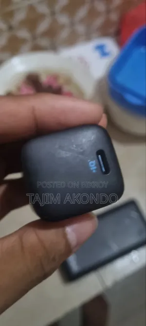 20,000 mAh Power Bank Plus Anker Original Charger
