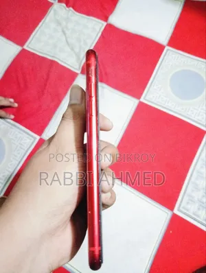 Apple iPhone 11 128 GB Red