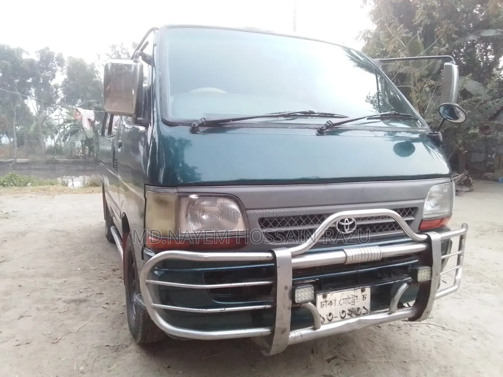 Toyota HiAce 2003 Green