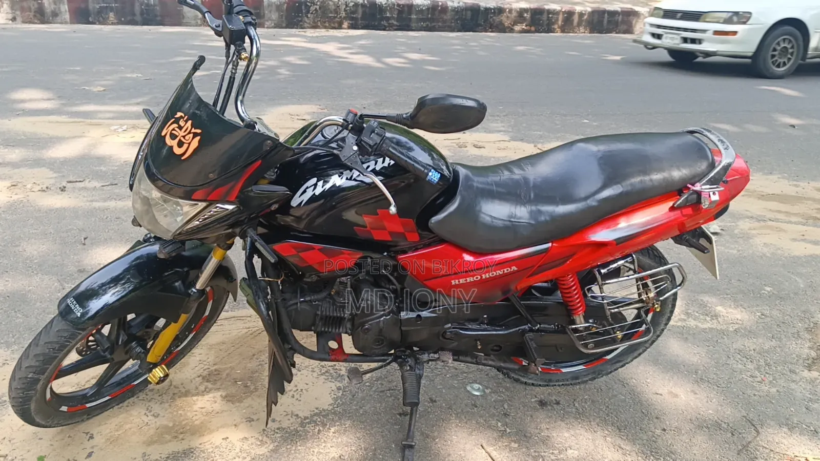 Hero Glamour 2015 Black