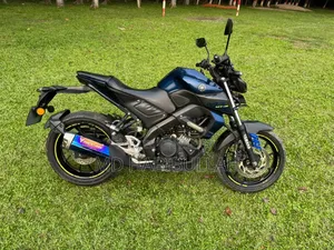 Yamaha 2022 Blue