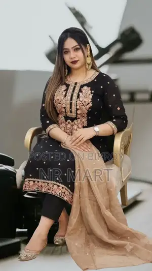 সিকোয়েন্স এমব্রয়ডারি থ্রি পিস